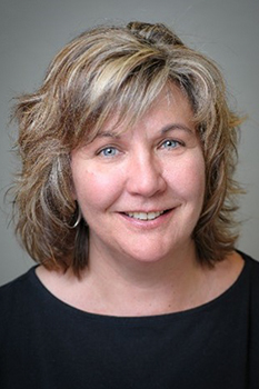headshot of sue frank