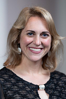 headshot of helen robinson